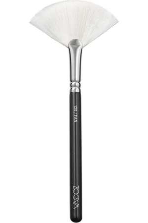 ZOEVA 129 Vegan Fan Brush