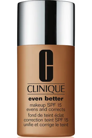 Clinique Base de Maquillaje Even Better Makeup SPF15