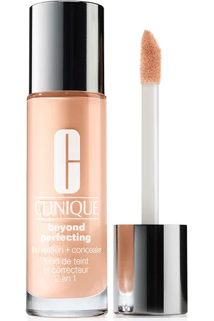 Clinique Base de Maquillaje y Corrector Beyond Perfecting Foundation and Concealer
