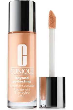 Clinique Base de Maquillaje y Corrector Beyond Perfecting Foundation and Concealer