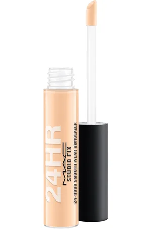 Mac Corrector líquido Fix 24-Hour Studio de (varios tonos)