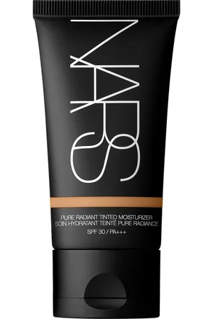 NARS Hidratante con color Cosmetics Pure Radiant SPF30/PA+++ - Diferentes colores