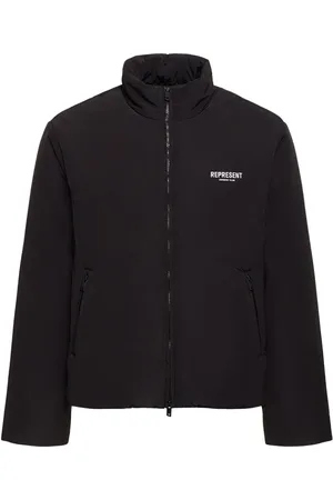 Represent Chaqueta De Plumas