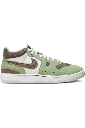 Nike Sneakers Attack