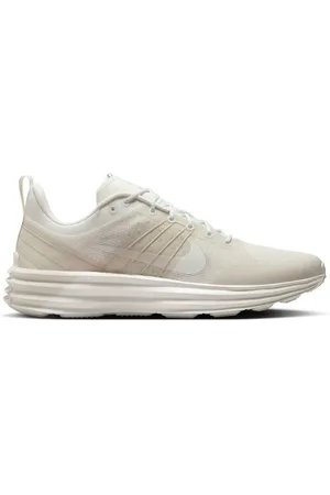 Nike Sneakers Lunar Roam