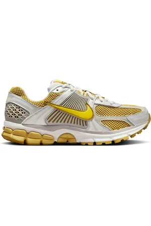 Nike Sneakers Zoom Vomero 5