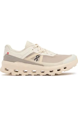 On Running Sneakers Cloudvista 2