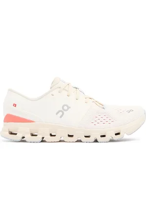 On Running Sneakers Cloud X 4