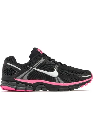 Nike Sneakers Zoom Vomero 5