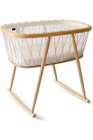 Charlie Crane Cuna De Madera