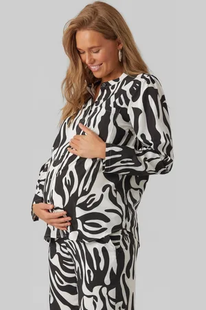Mama;licious Tops Corte Regular Cuello De Camisa Mangas Clásicas