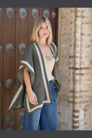 Mariquita Trasquilá Poncho raya contraste talla única