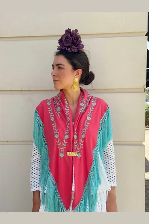 Mariquita Trasquilá Mantón bordado talla única