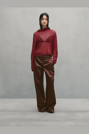 Massimo Dutti Pantalón Brillo Detalle Pinzas