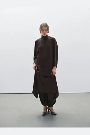 Massimo Dutti Vestido Fluido Escote Espalda