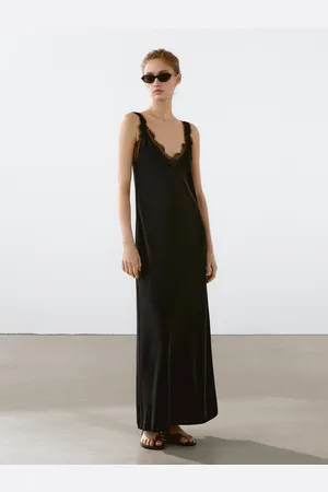 Massimo Dutti Vestido Largo Fluido Escote Encaje