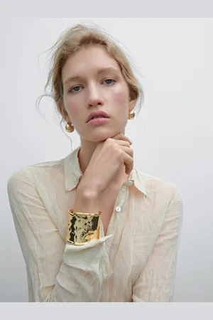 Massimo Dutti Pulsera Irregular Detalle Textura