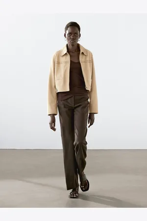 Massimo Dutti Cazadora Corta Piel Detalle Tachuelas