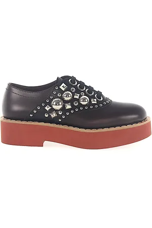 Mocasines y Zapatos con cordones Miu Miu en Rebajas Outlet