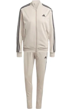 Conjuntos de chandal adidas para Mujer coleccion nueva temporada Invierno 2024 25 FASHIOLA.es