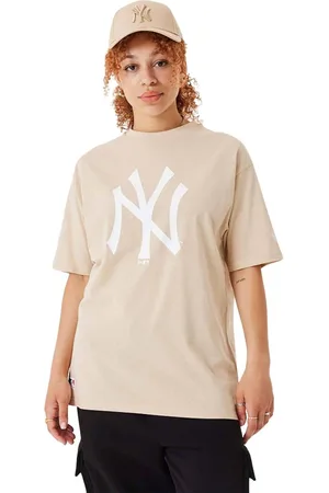 Camisas de manga larga de yankees, Diseños únicos