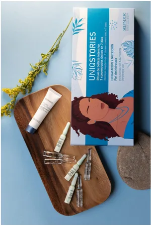 Skeyndor UNIQSTORIES Ritual de belleza intensivo 7 concentrados únicos en 7 dias. HIDRATACIÓN Y NUTRICIÓN. Piel deshidratada