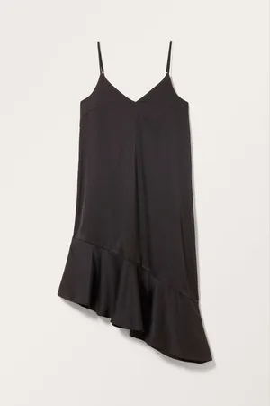 Monki Regular Fit Midi Length Dress