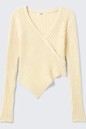 Monki Knitted Wrap-shaped Asymmetric V-neck Sweater