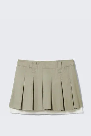 Monki Mid-Rise Pleated Mini Twill Skirt