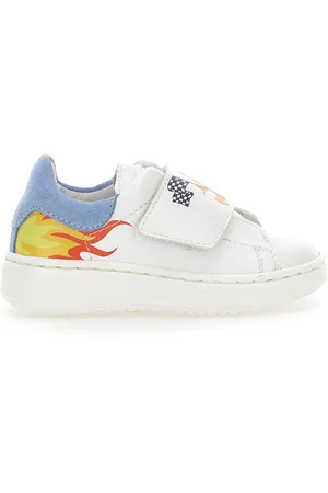 MONNALISA Zapatillas con estampado de llama