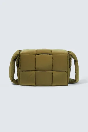 Bottega Veneta Bolso al hombro Padded Tech Cassette Small