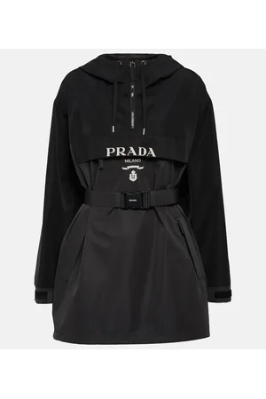 Prada Impermeable con capucha y cinturón