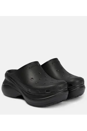 Balenciaga X Crocs zuecos de goma con plataforma