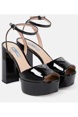 Prada Sandalias de charol con plataforma