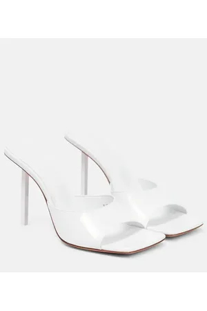 Amina Muaddi Mules Laura de charol