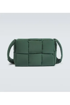 Bottega Veneta Bolso cruzado Padded Tech Cassette Small