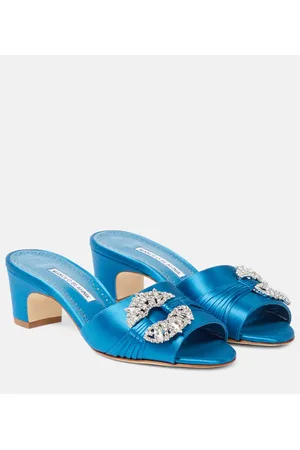 Manolo Blahnik Mules Prinap 50 de satén adornados