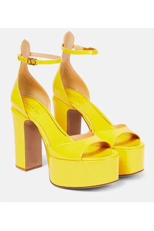VALENTINO GARAVANI Sandalias de charol con VLogo Signature