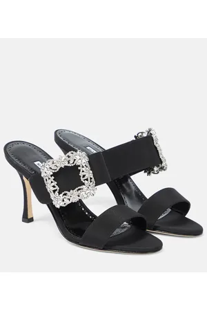 Manolo Blahnik Sandalias Gable de satén adornadas