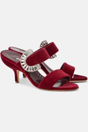 Manolo Blahnik Mules Memonia de terciopelo adornados