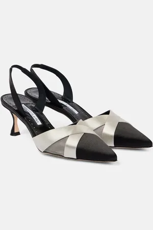 Manolo Blahnik Salones destalonados Oyounasli 50 de satén
