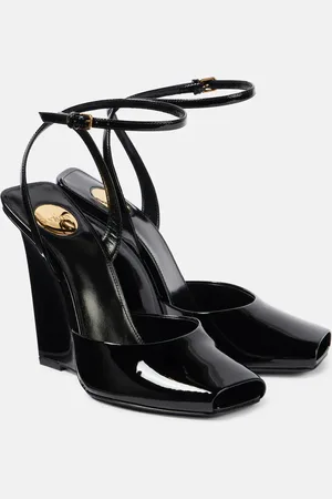Saint Laurent Sandalias con cuña Scandale de charol