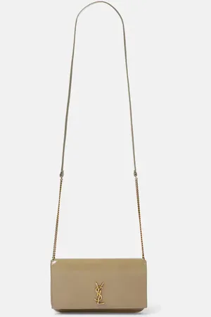 Saint Laurent Cartera con cadena Cassandre de piel