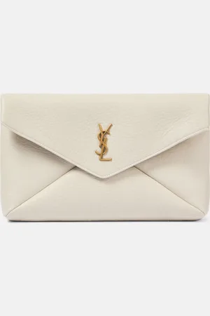 Saint Laurent Clutch Cassandre Large de piel