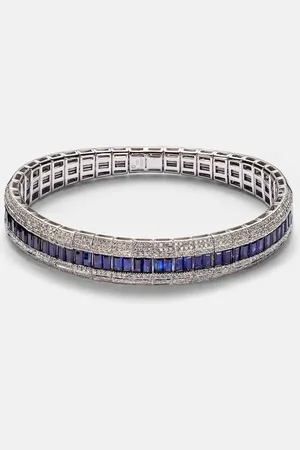 Shay Pulsera Diamond Pave Scales Stretch de oro blanco de 18 ct con zafiros y diamantes
