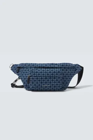 Givenchy Riñonera Essential U de denim Monogram 72