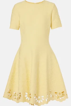 Oscar de la Renta Vestido corto en jacquard con ojales