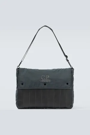 C.P. Company Bolso espigado con logo