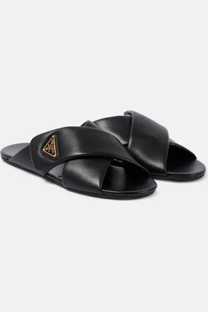 Prada Palas de piel con logo