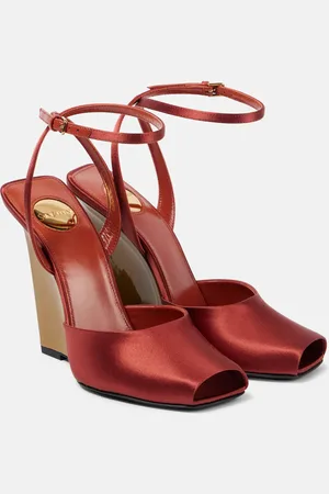 Saint Laurent Sandalias con cuña Le Scandale 110 de crepé satén